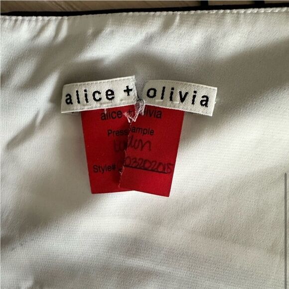 Alice + Olivia Halter Top and Shorts size 2 - Picture 4 of 8